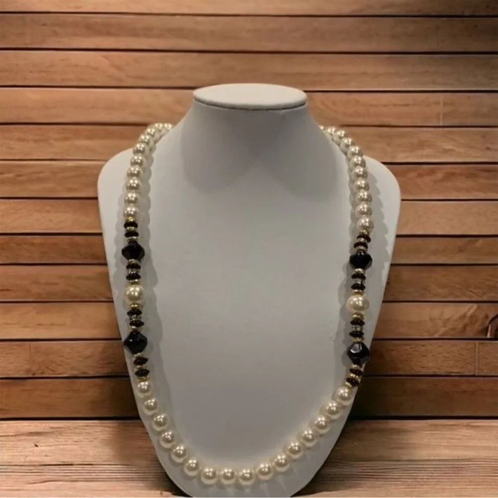 Vintage Pearlescent Necklace‎ Faux Pearls with Black and Gold Accents Costume